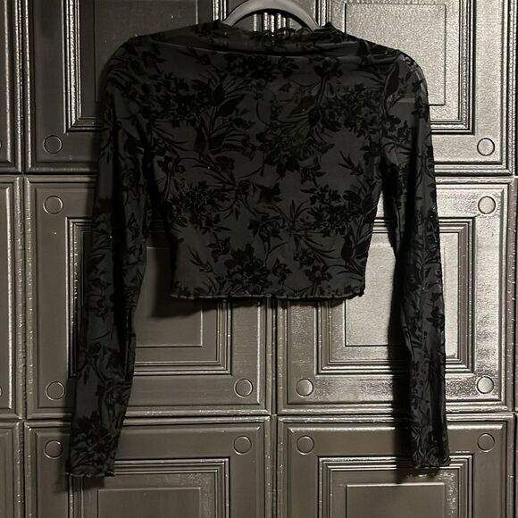 SHEIN mesh top - Picture 2 of 5